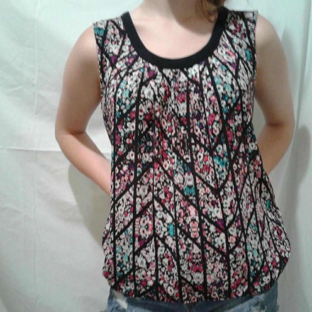 Gorgeous Candie's Easy Care Blouse View 3